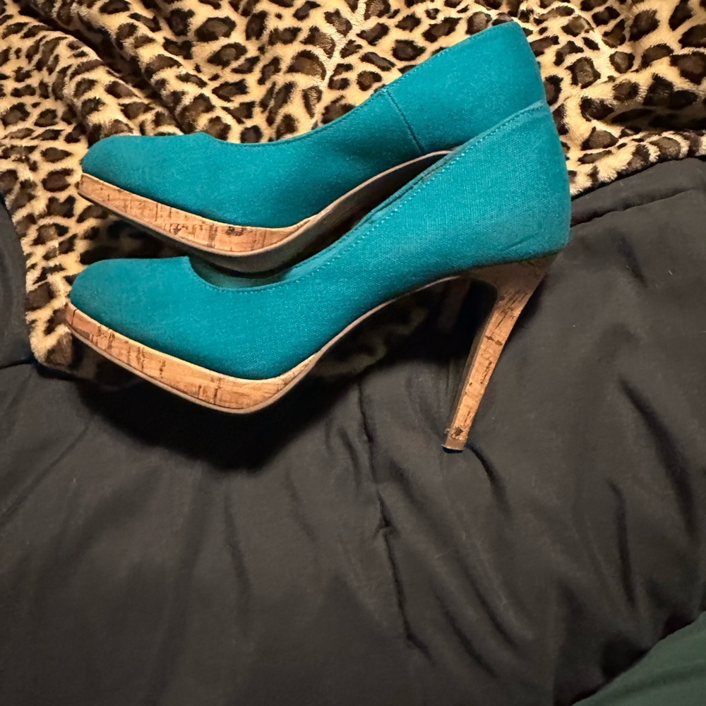 Elegant Teal High Heels
